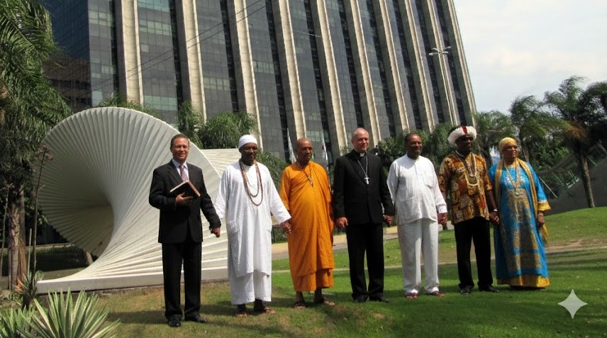 Atos continuam depois da polêmica do palco Gospel no réveillon, desta vez na prefeitura