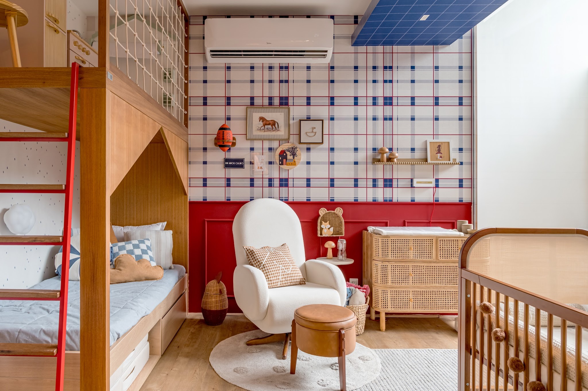 Atr&aacute;s-do-Vidro-mostra-casa-shopping